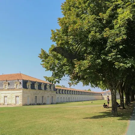Le Ferney - Proche Du Centre-ville Et Des Thermes