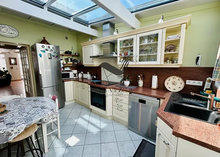 Сasa de vacaciones Le Ferney - Proche Du Centre-ville Et Des Thermes