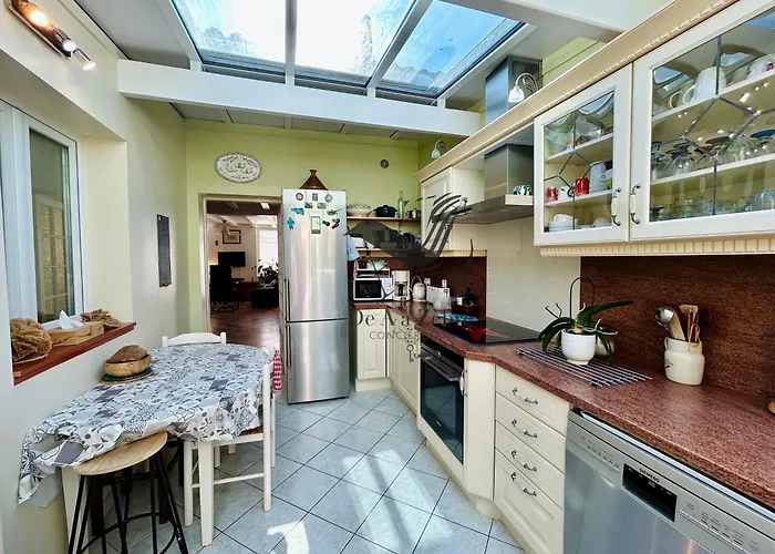 Le Ferney - Proche Du Centre-ville Et Des Thermes